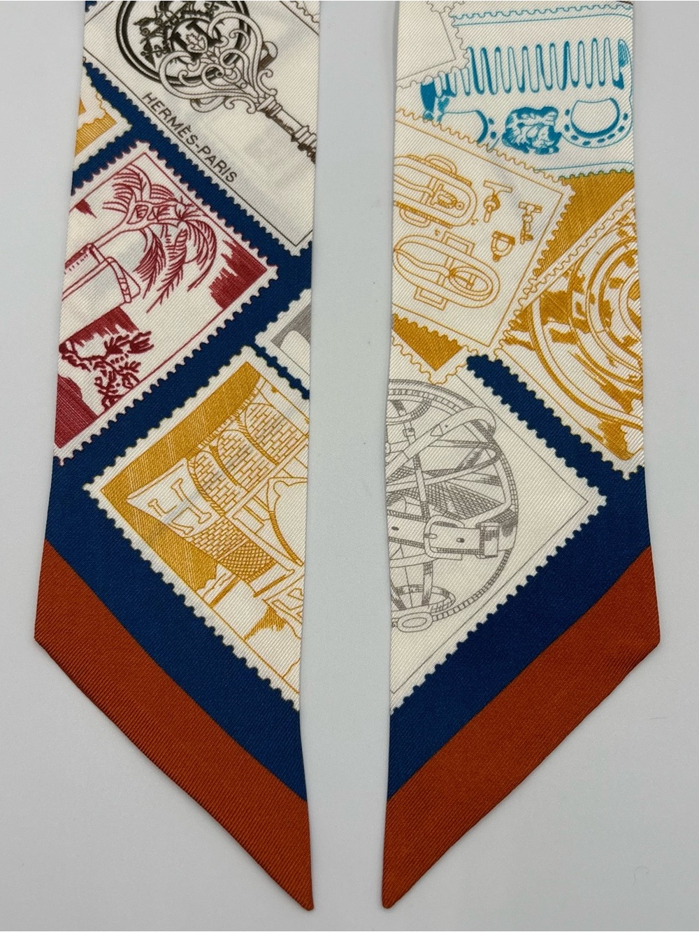 Hermes Le Philateliste du Faubourg Twilly Ivory Navy Rust Silk Scarf - Picture 3 of 6